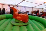 Bull-Riding im-Festzelt bei Leipzig mieten